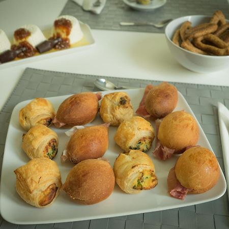 Ajde Rooms & Breakfast Трани Экстерьер фото