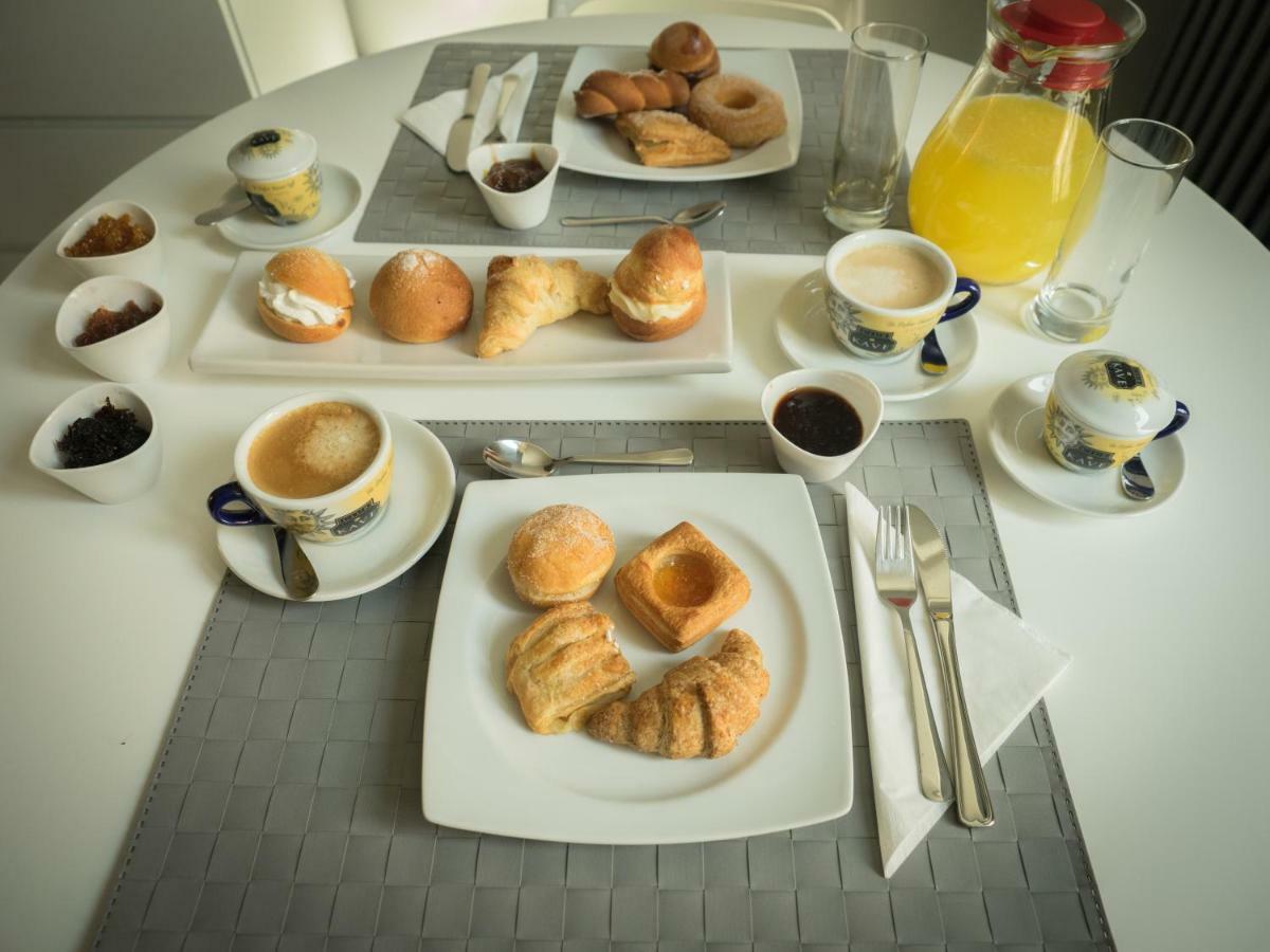 Ajde Rooms & Breakfast Трани Экстерьер фото