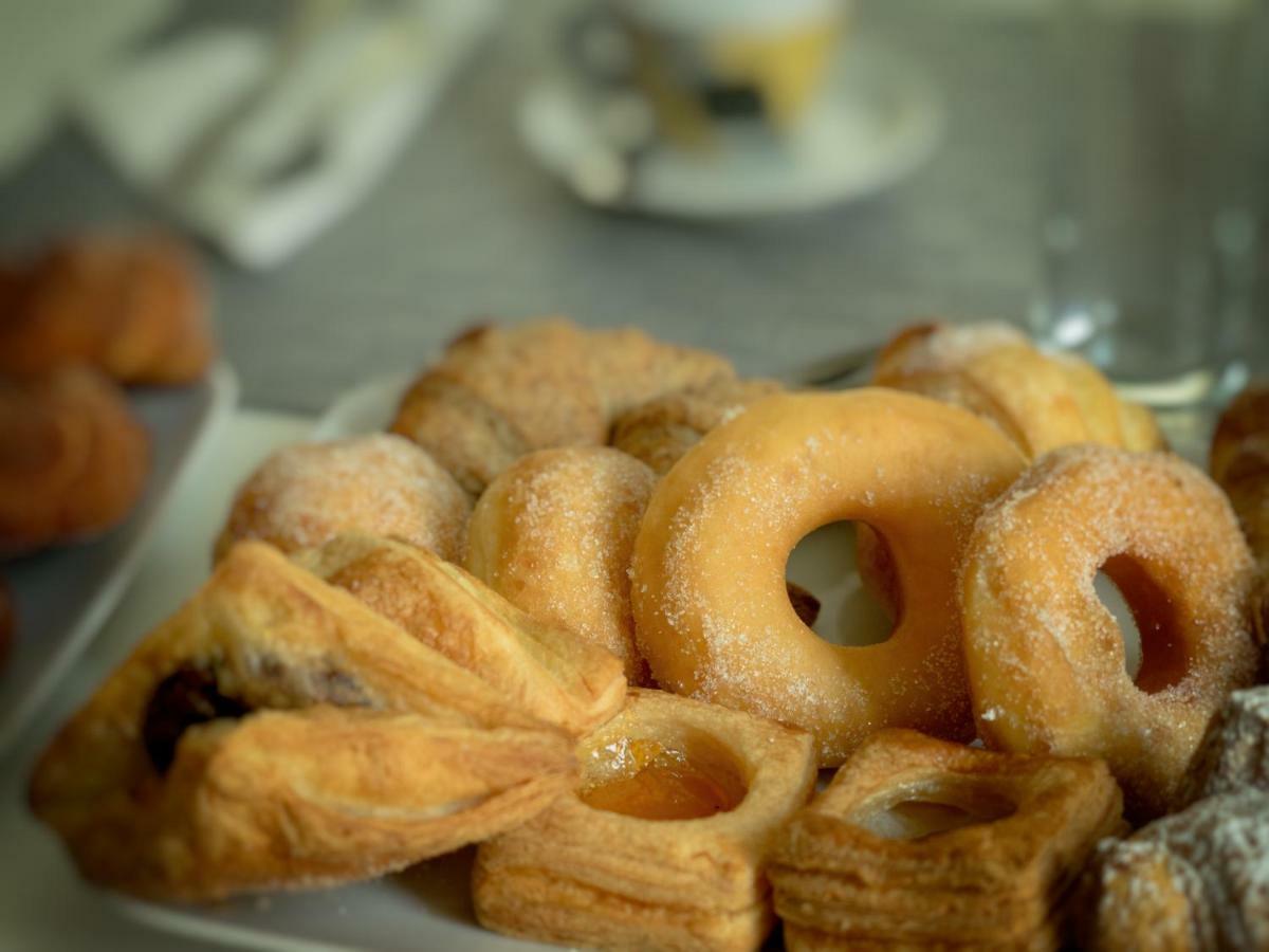Ajde Rooms & Breakfast Трани Экстерьер фото